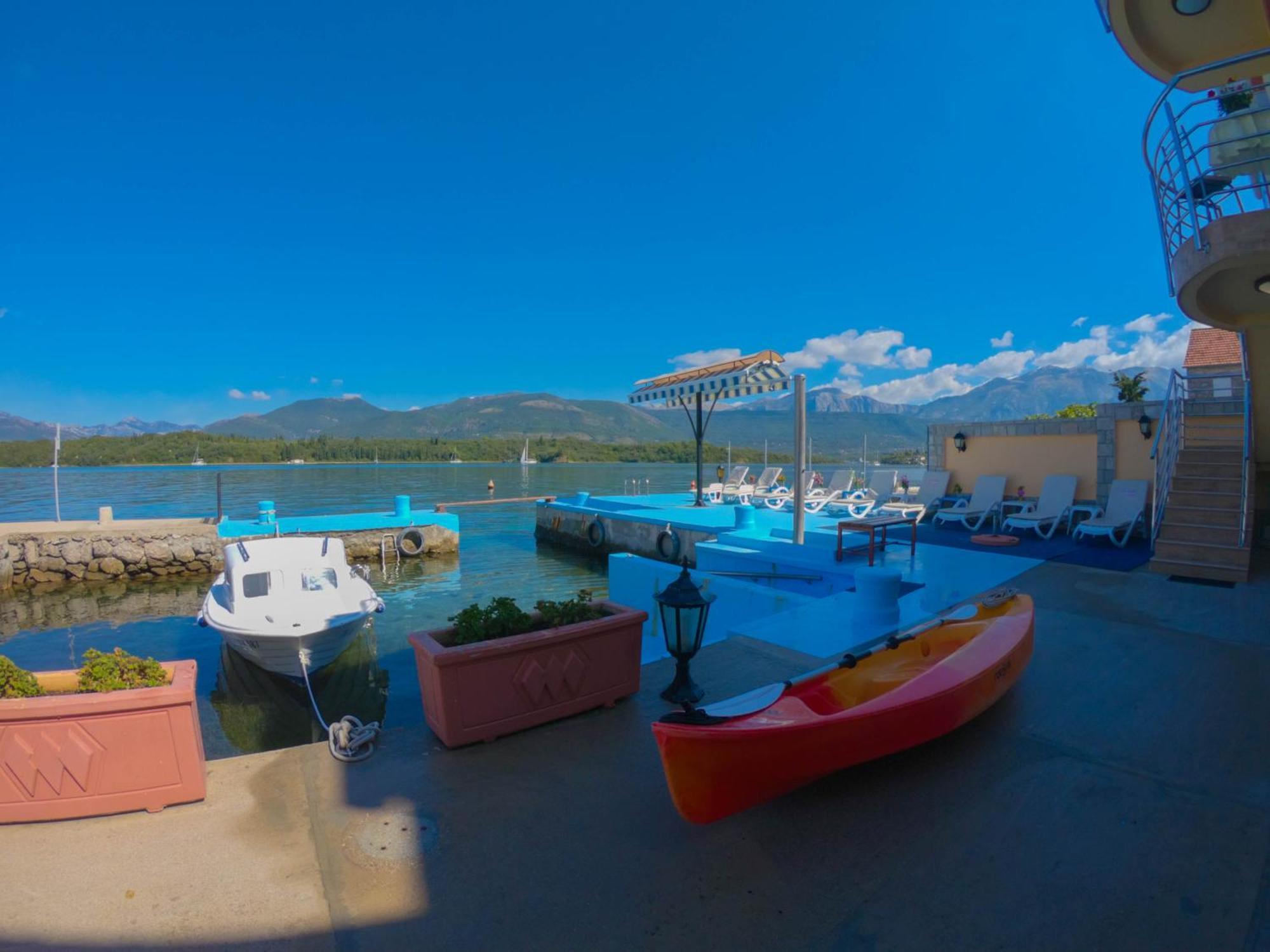 Porto Del Sole Apartments Tivat Eksteriør bilde