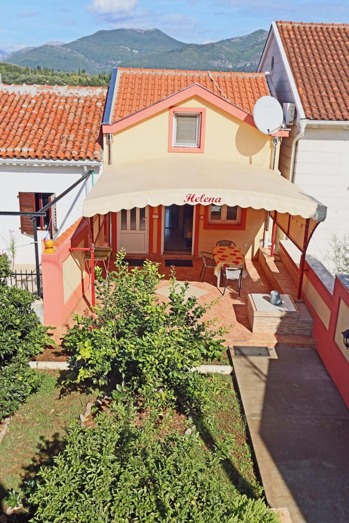 Porto Del Sole Apartments Tivat Eksteriør bilde