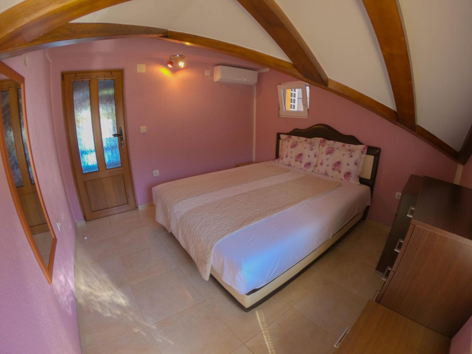 Porto Del Sole Apartments Tivat Eksteriør bilde
