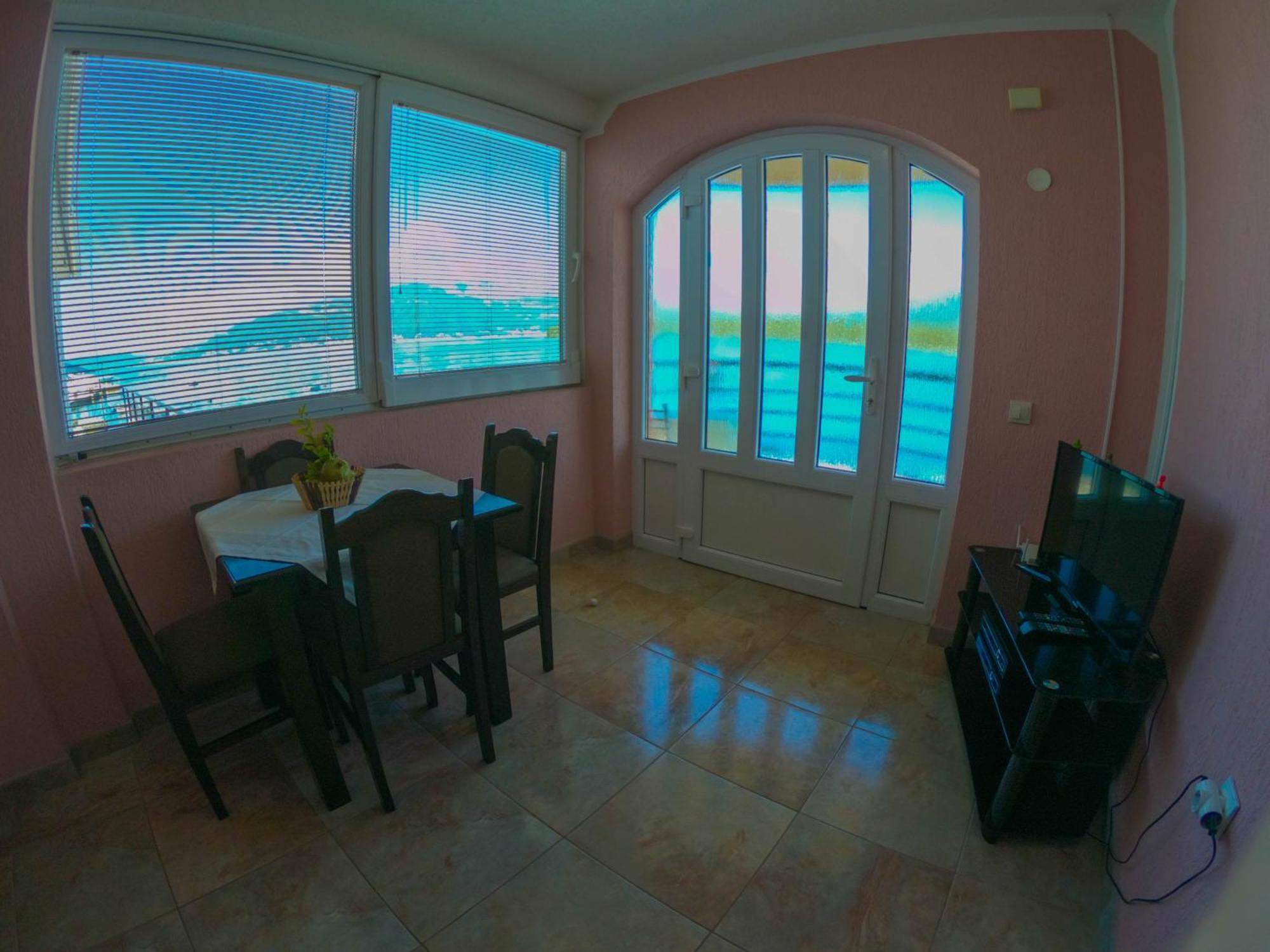 Porto Del Sole Apartments Tivat Eksteriør bilde